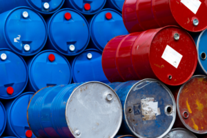 sanções petróleo- shutterstock