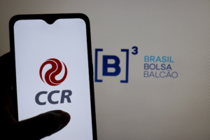 Celular com logo da CCR
