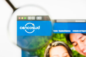 imagem com logotipo da Cencosud