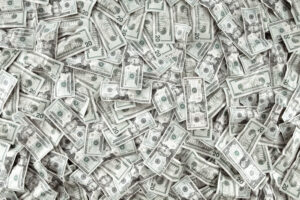 Notas de dólar empilhadas