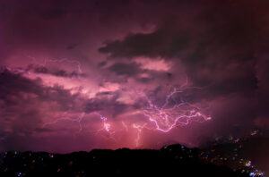 Tempestade com raios