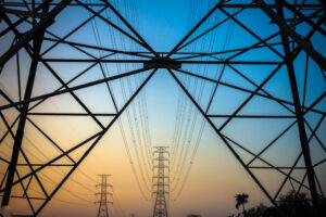 imagem de linha de transmissão de energia elétrica