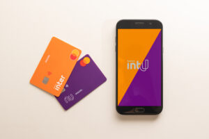 apps fintechs Nubank e Inter