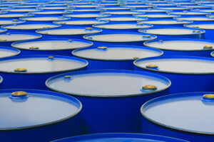 Barris de petróleo na cor azul